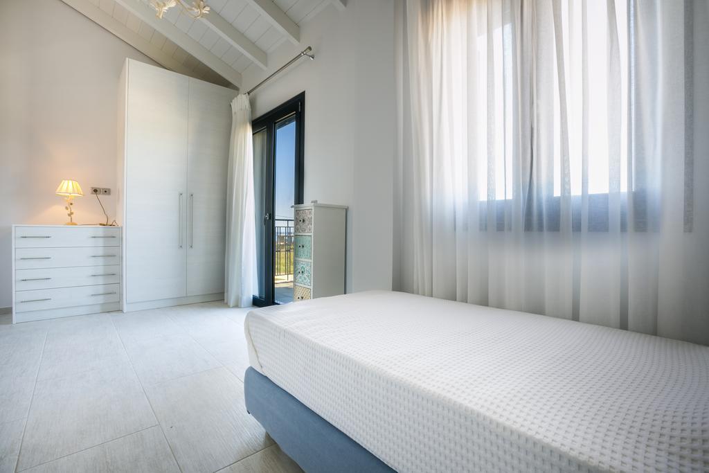 Seirios Luxury Villa Svoronata Esterno foto