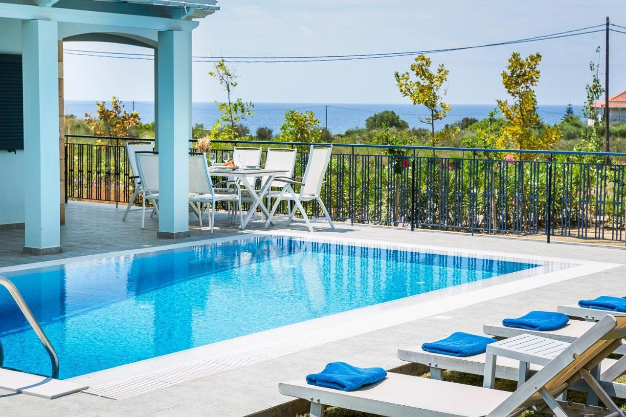 Seirios Luxury Villa Svoronata Esterno foto